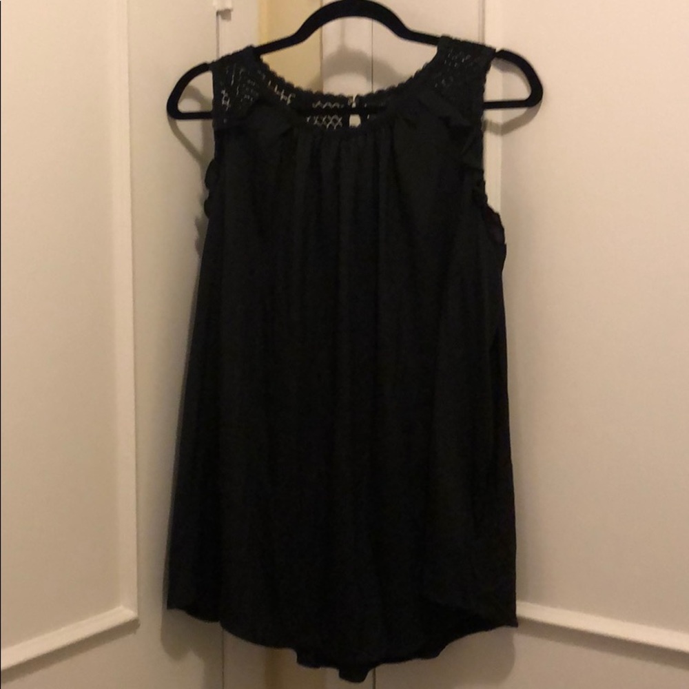 Worthington Black chic plus size sleeveless shirt